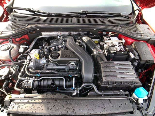 Used 2025 Volkswagen Jetta SE image 25