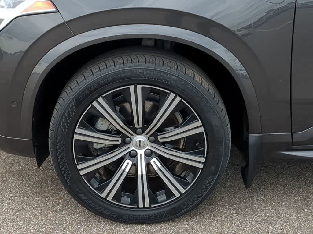 Certified 2024 Volvo XC90 B6 Plus w/ Protection Package Premier AWD/4WD image 13