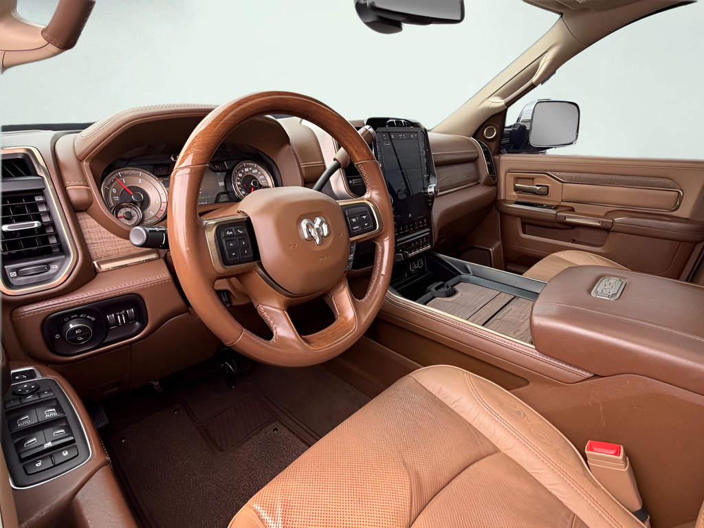 Used 2022 RAM 3500 Limited AWD/4WD image 15
