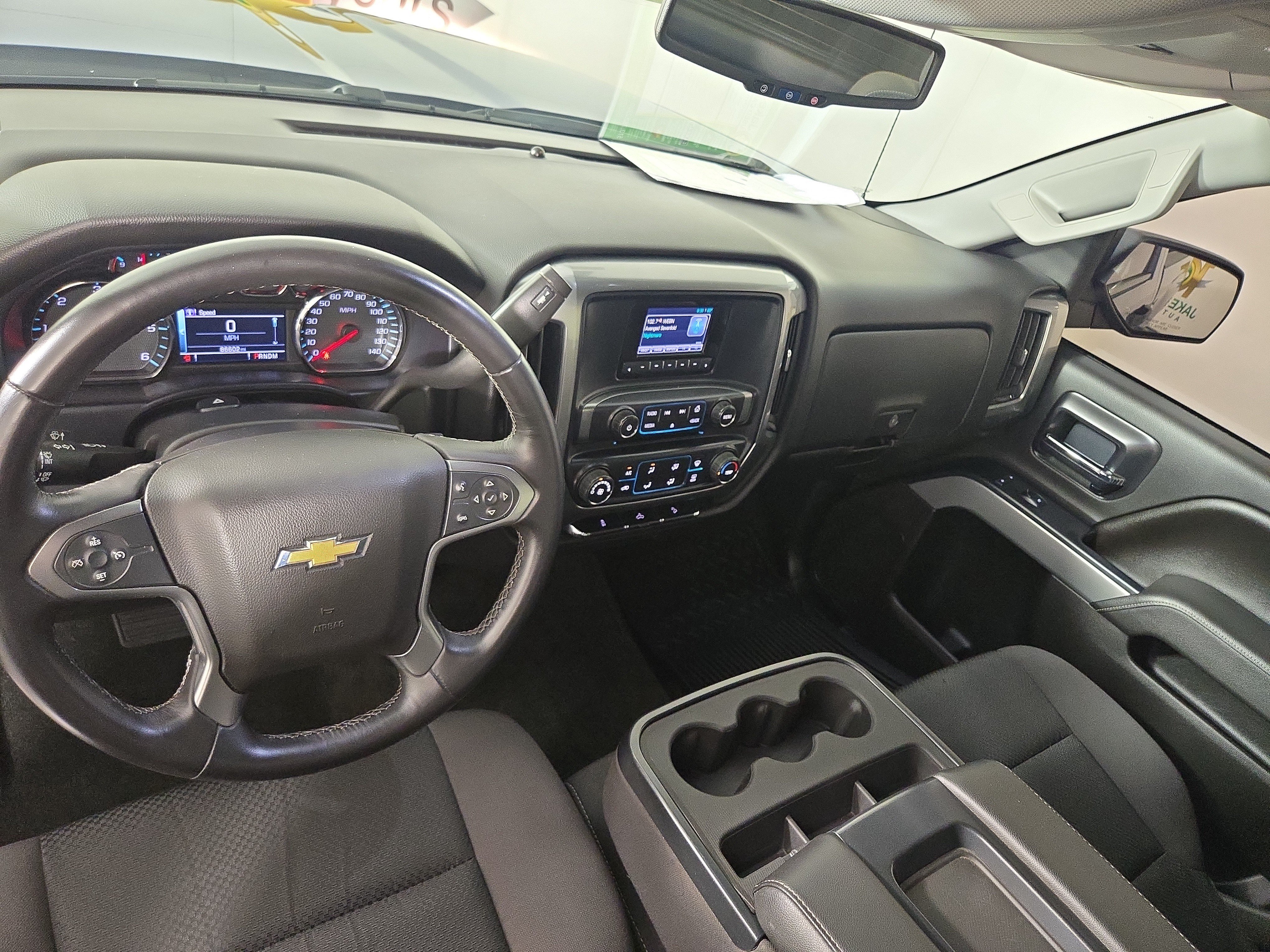 Used 2014 Chevrolet Silverado 1500 LT w/ LT Convenience Package AWD/4WD image 12