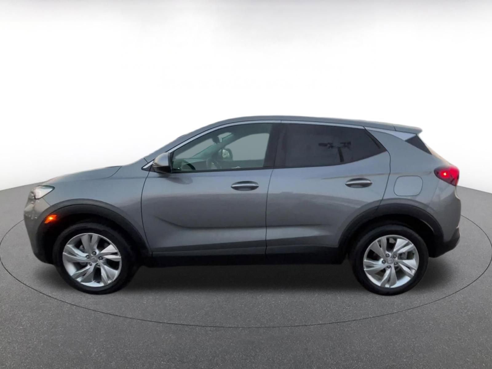 Used 2025 Buick Encore GX Preferred image 9