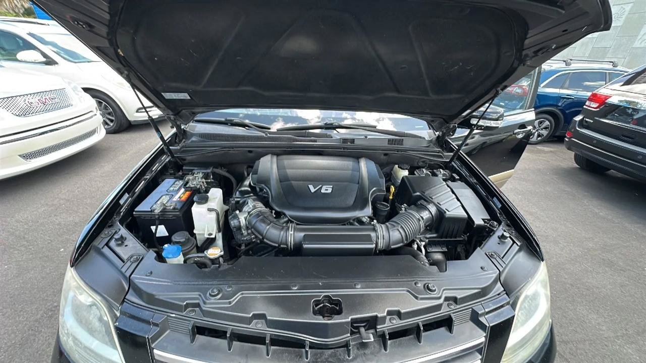 Used 2009 Kia Borrego EX w/ Premium Pkg RWD image 35