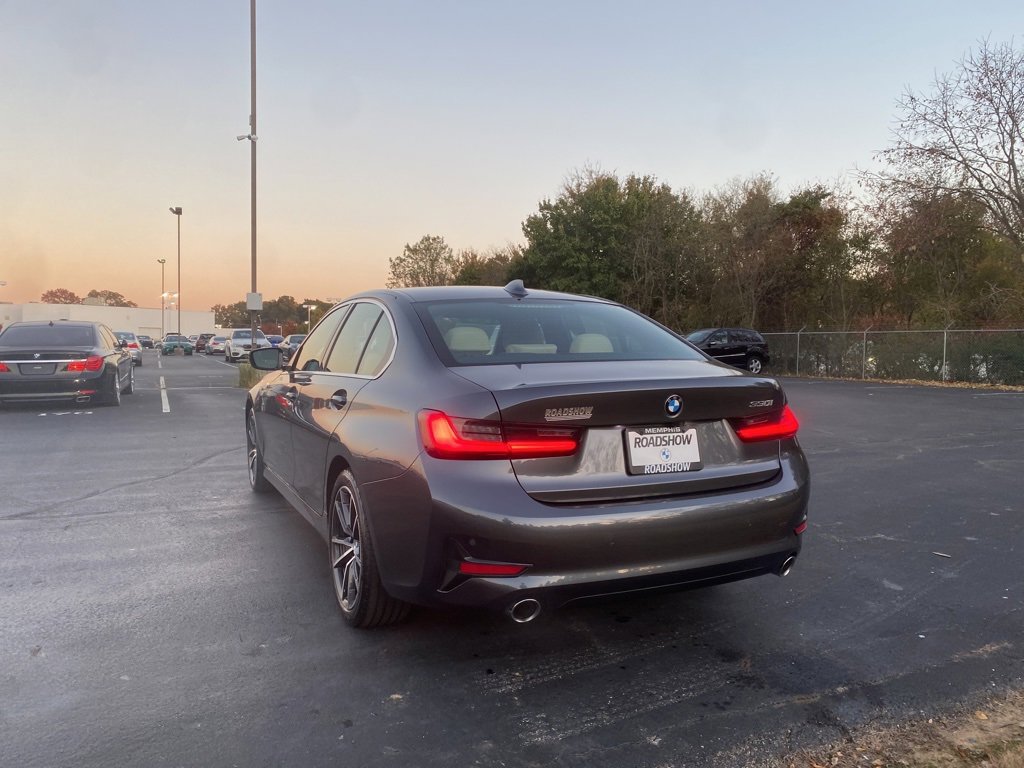Used 2021 BMW 330i Sedan w/ Convenience Package image 3