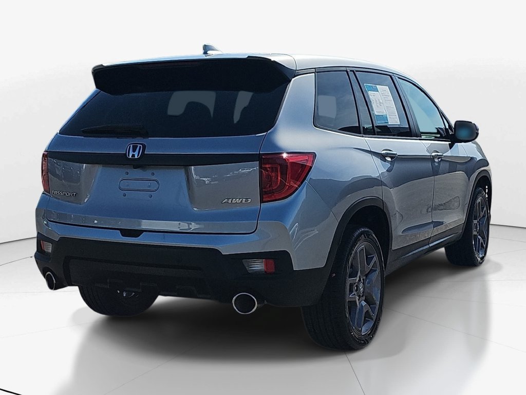 Used 2023 Honda Passport EX-L image 6
