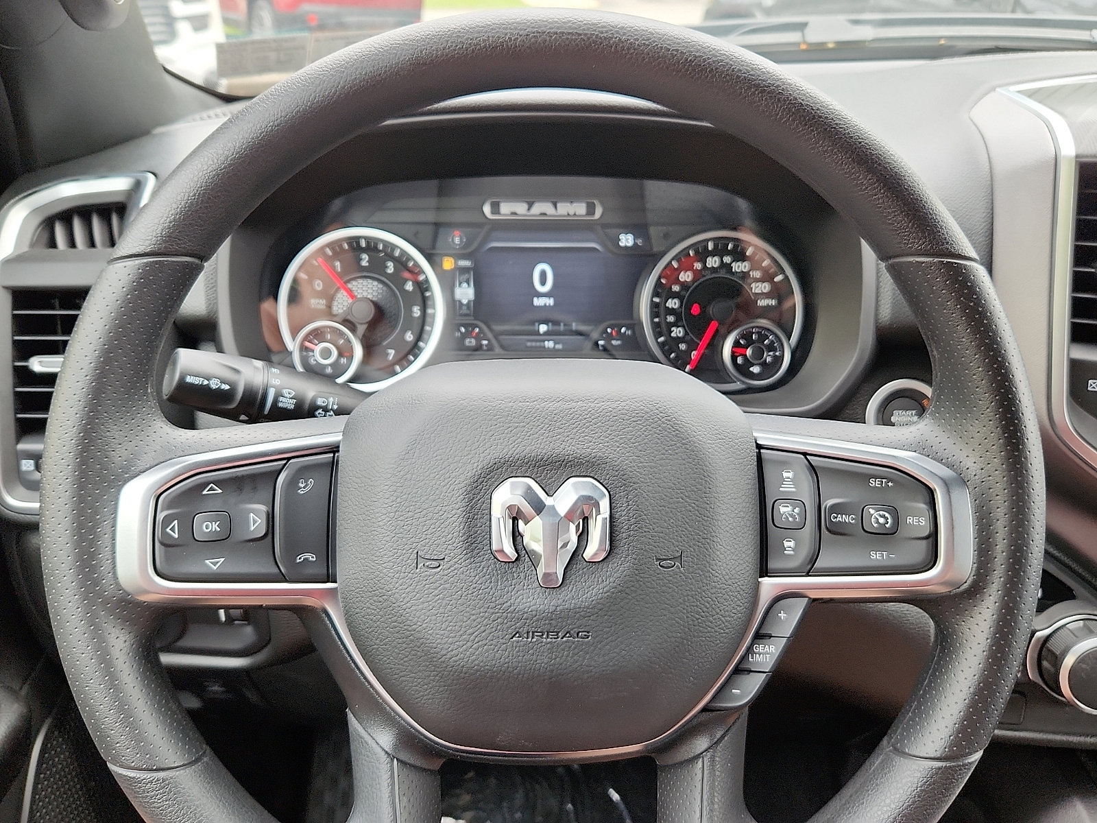 New 2026 RAM 1500 Express AWD/4WD image 13