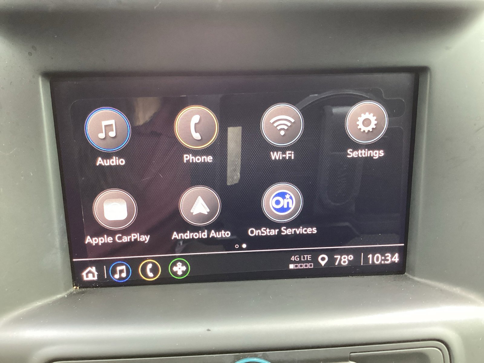 Used 2024 GMC Terrain SLE w/ Elevation Edition image 5