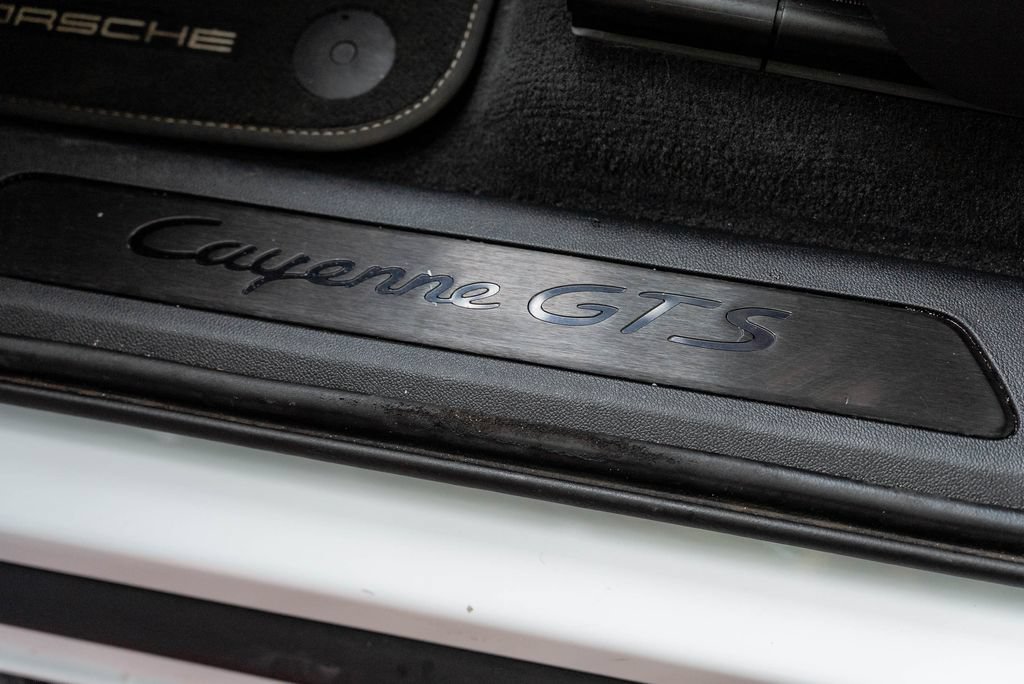 Used 2021 Porsche Cayenne GTS AWD/4WD image 49