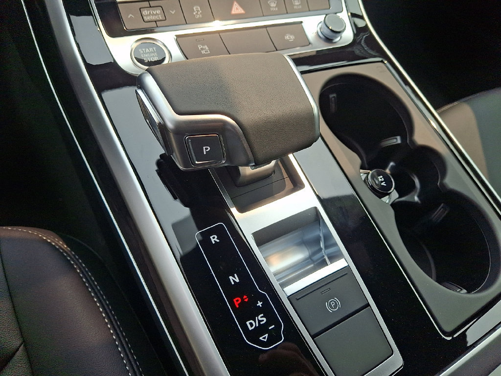 New 2026 Audi Q7 2.0T Premium AWD/4WD image 8