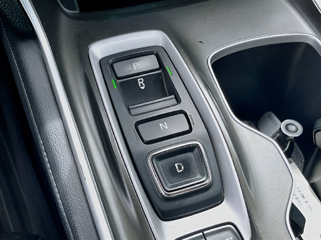 Used 2018 Honda Accord EX-L image 16