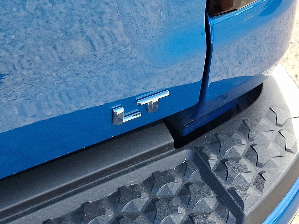 Used 2023 Chevrolet Colorado LT w/ LT Convenience Package II image 31