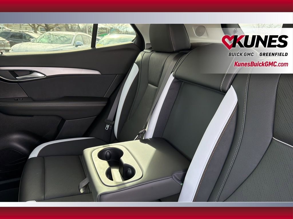 New 2026 Buick Envision Sport Touring image 34