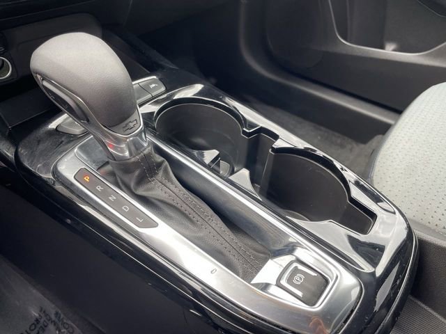 Used 2025 Chevrolet Trax LT w/ LT Convenience Package FWD image 20