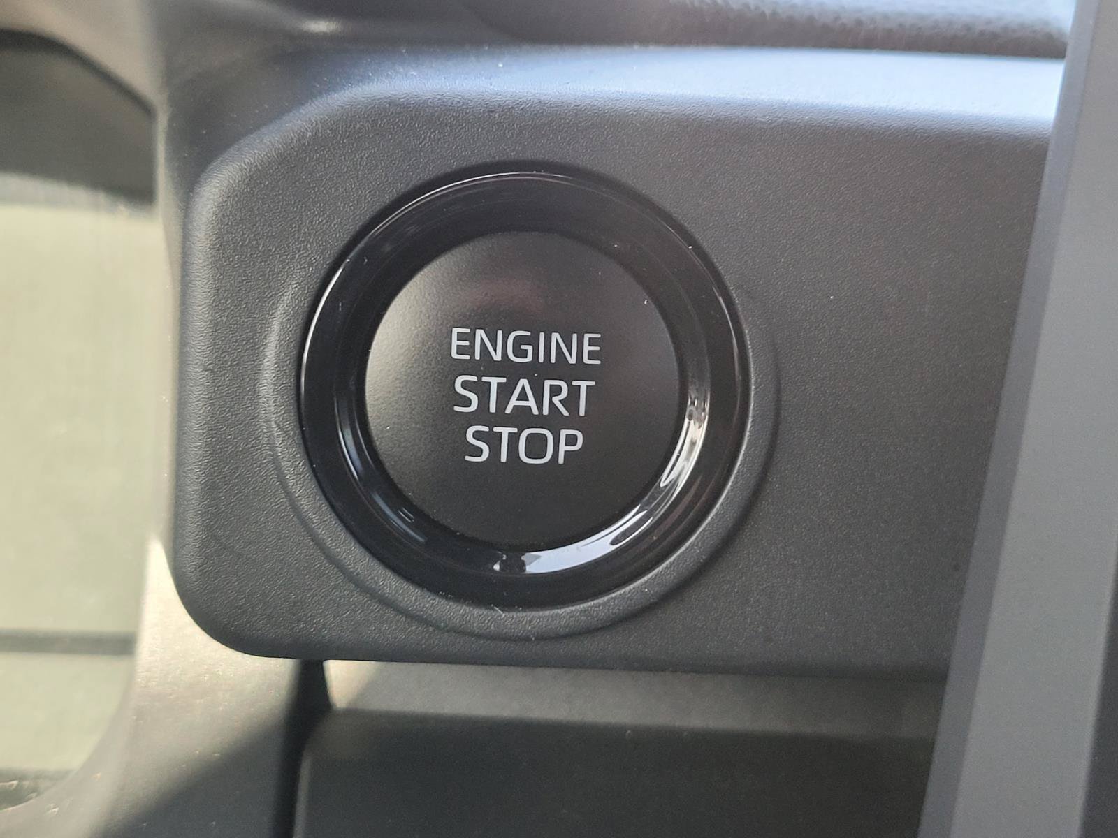 Used 2024 Toyota Tacoma SR RWD image 15