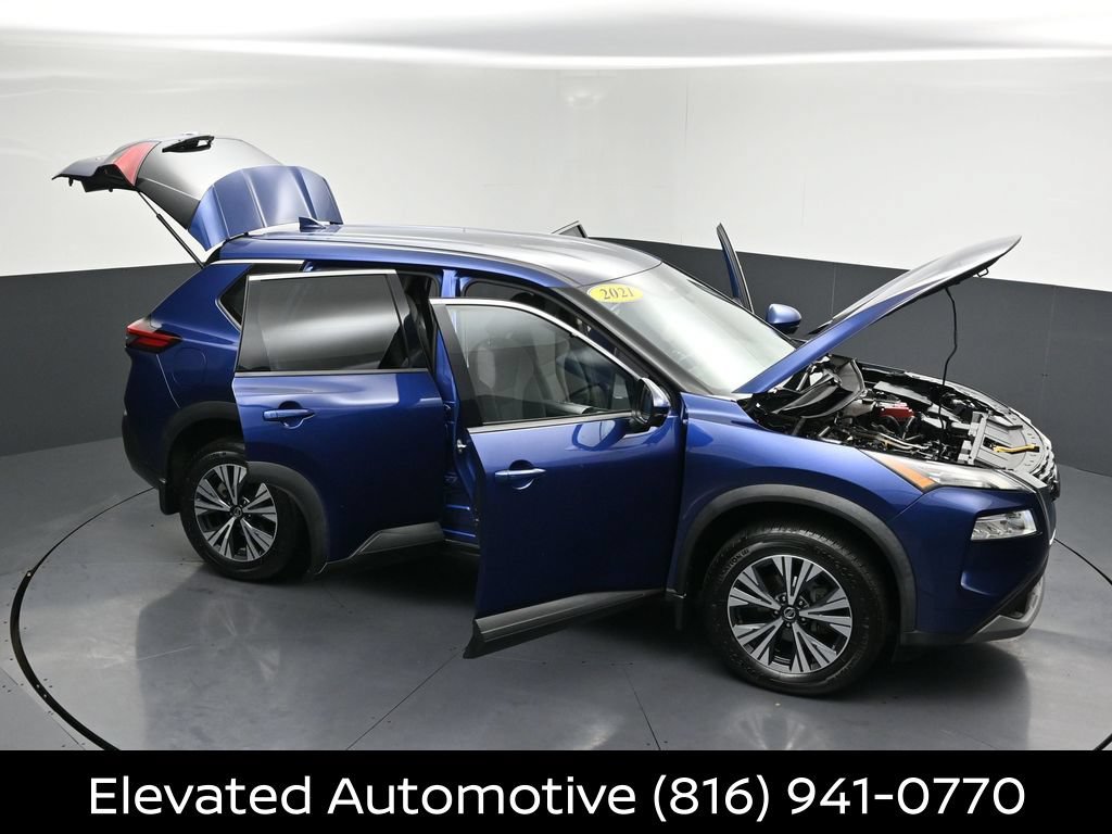 Used 2021 Nissan Rogue SV AWD/4WD image 29
