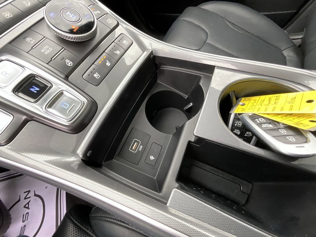 Used 2022 Hyundai Santa Fe Calligraphy image 38