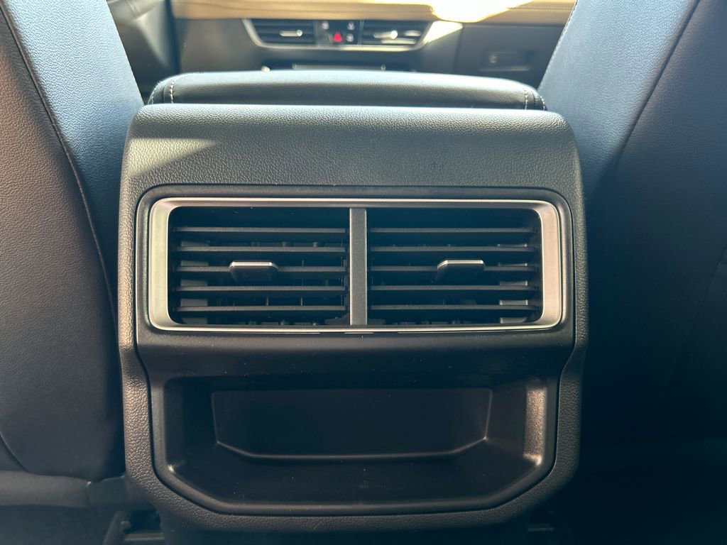 New 2026 Volkswagen Atlas Cross Sport SE image 37