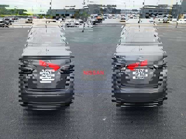 New 2025 Nissan Versa S w/ Trunk Package image 4