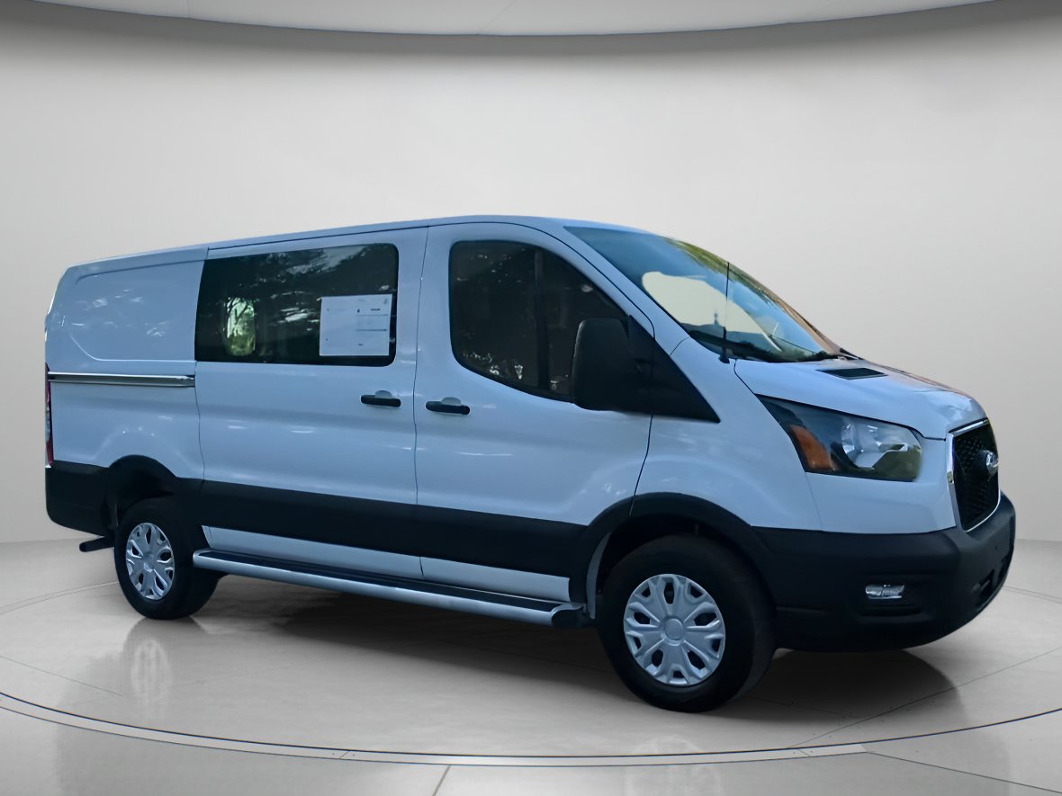Used 2024 Ford Transit 250 Low Roof w/ Exterior Upgrade Package RWD image 35