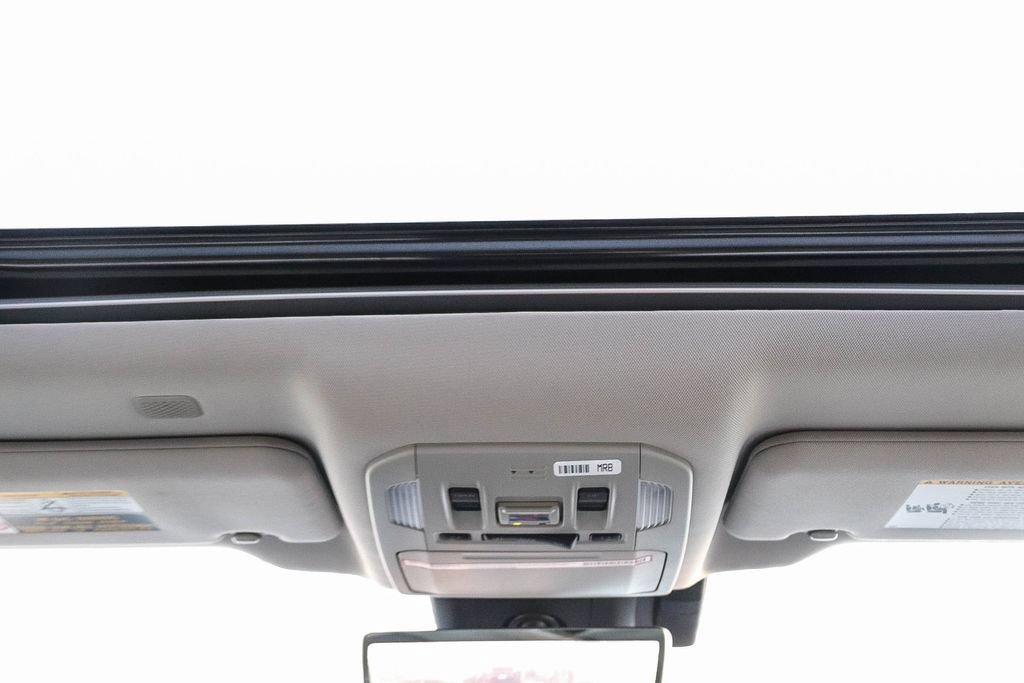 Used 2022 Toyota Highlander Bronze Edition AWD/4WD image 18