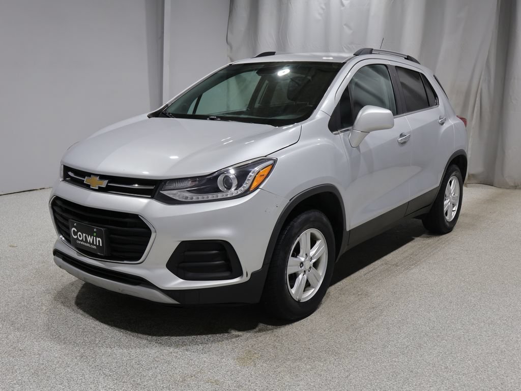 Used 2018 Chevrolet Trax LT w/ LT Convenience Package AWD/4WD image 6