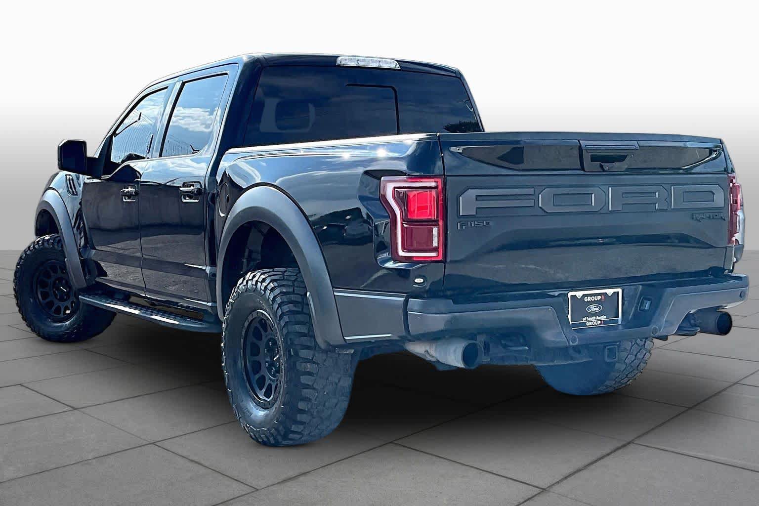 Used 2020 Ford F150 Raptor w/ Equipment Group 802A Luxury AWD/4WD image 12