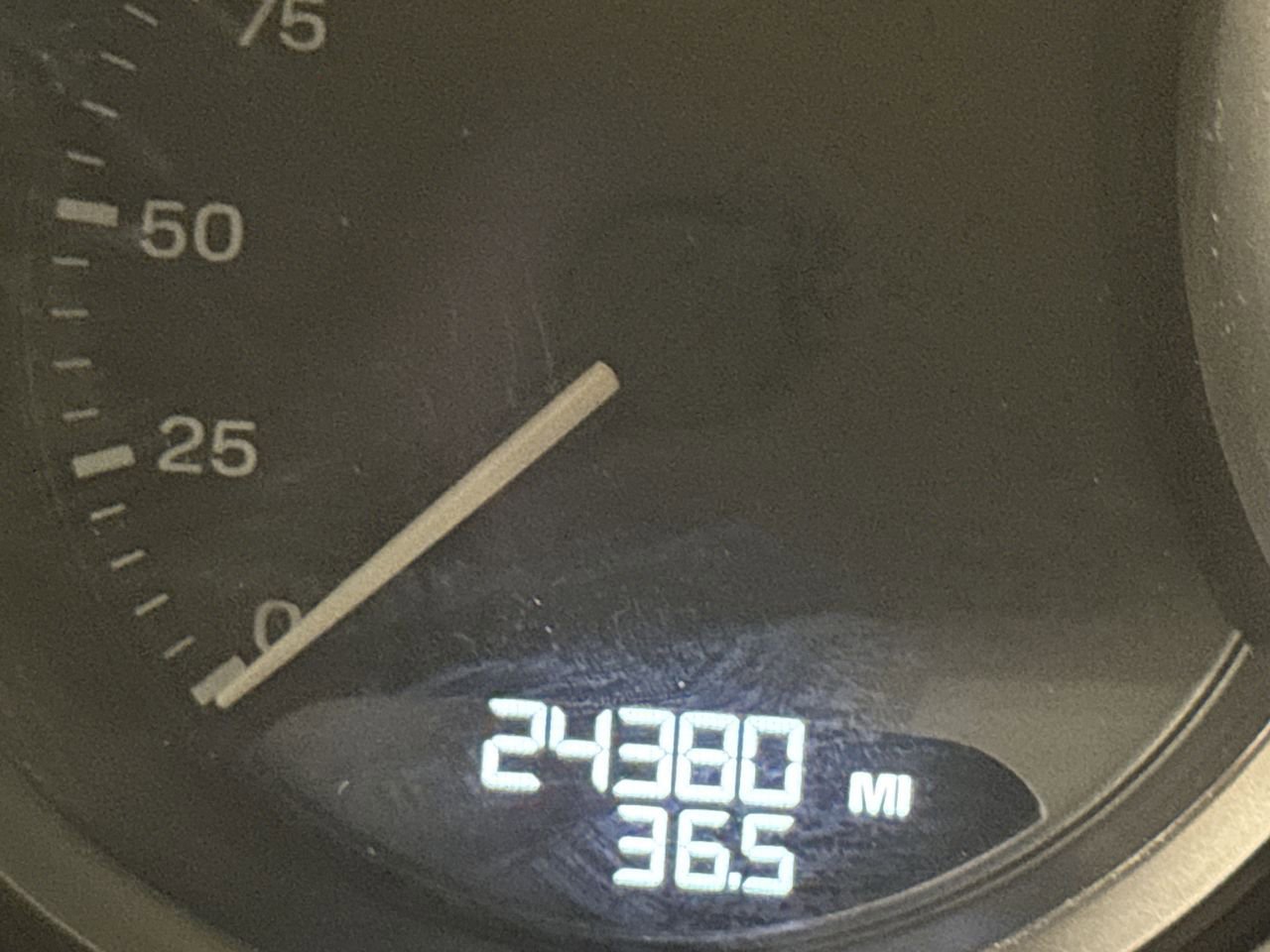 Used 2024 Porsche Macan image 22