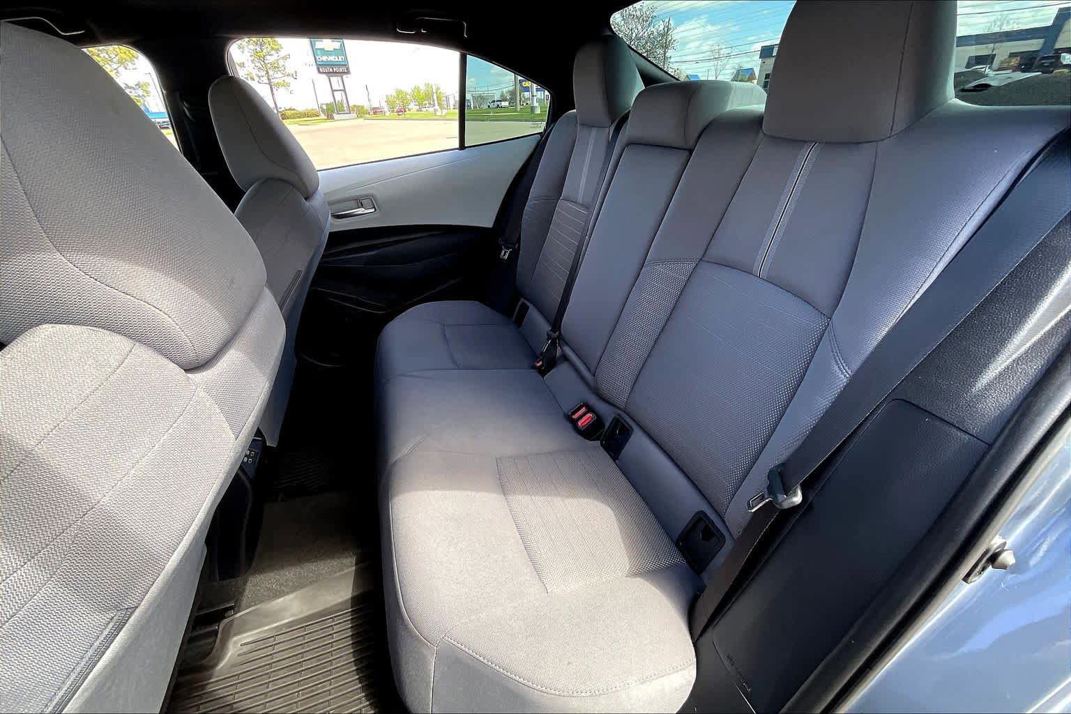 Used 2026 Toyota Corolla SE FWD image 20