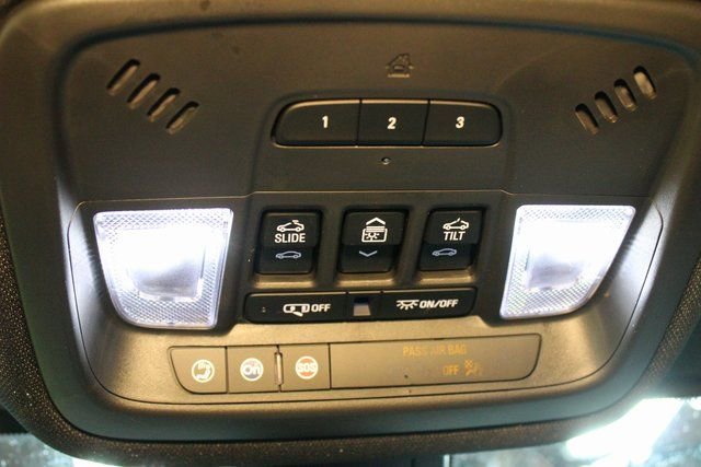 Used 2023 Chevrolet Traverse RS w/ LPO, Floor Liner Package image 26