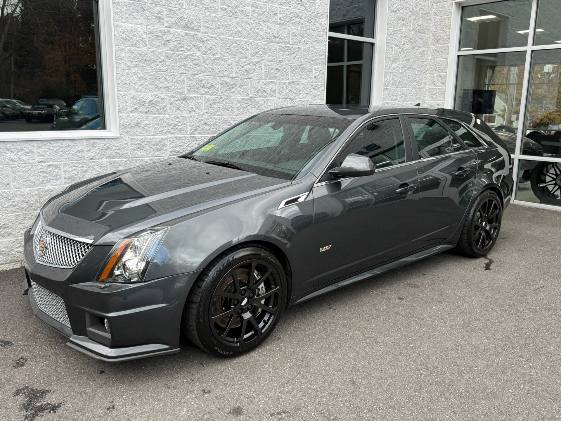 Used 2014 Cadillac CTS V image 2