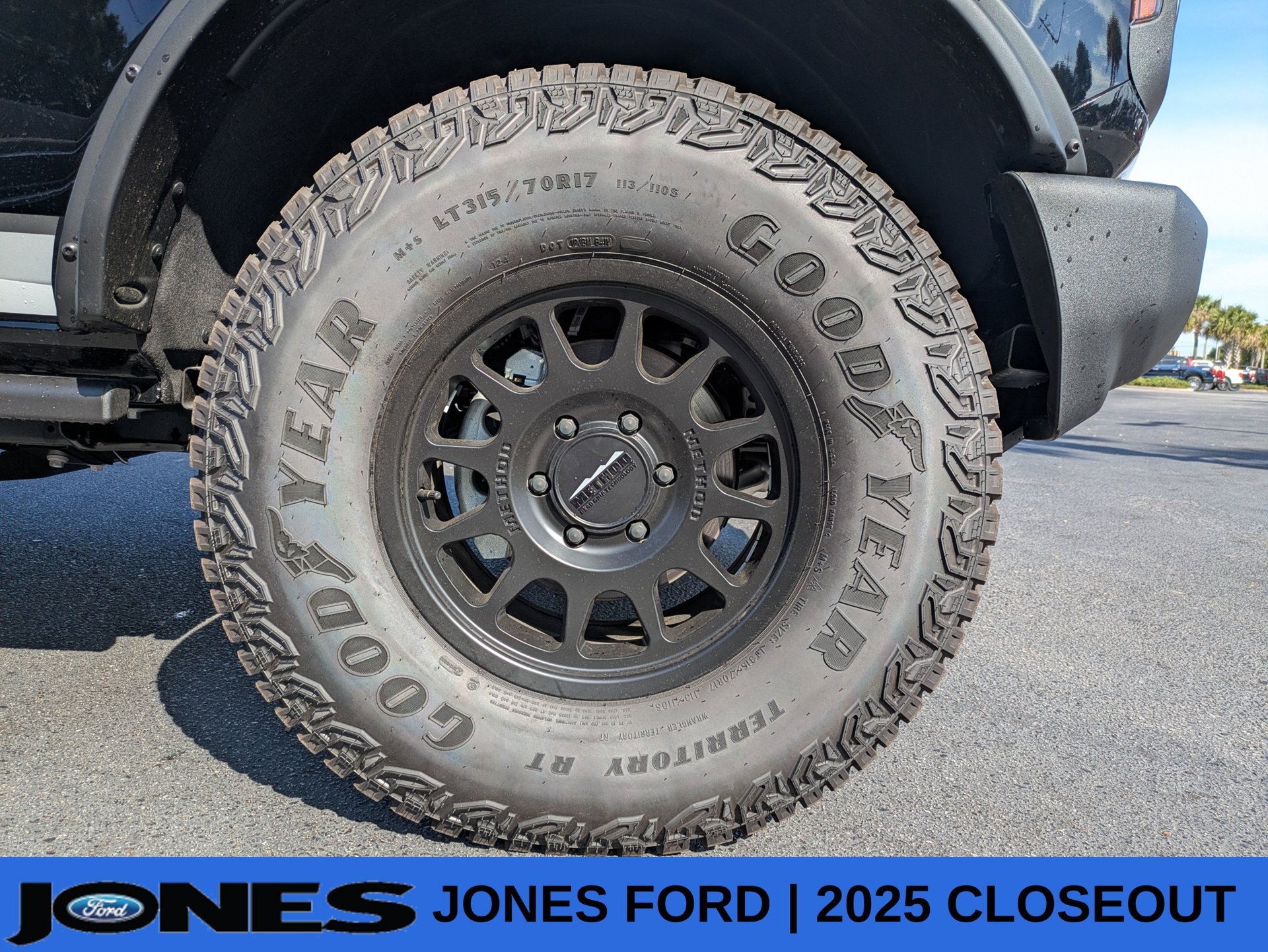 New 2025 Ford Bronco Big Bend AWD/4WD image 12