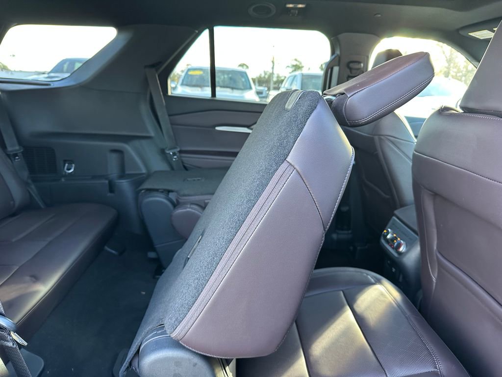 New 2025 Ford Explorer Platinum image 56