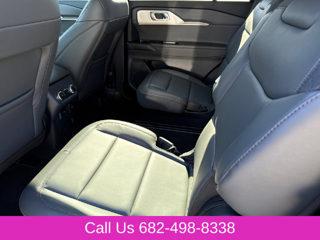 New 2026 Ford Explorer Active w/ Active Comfort Package RWD image 18