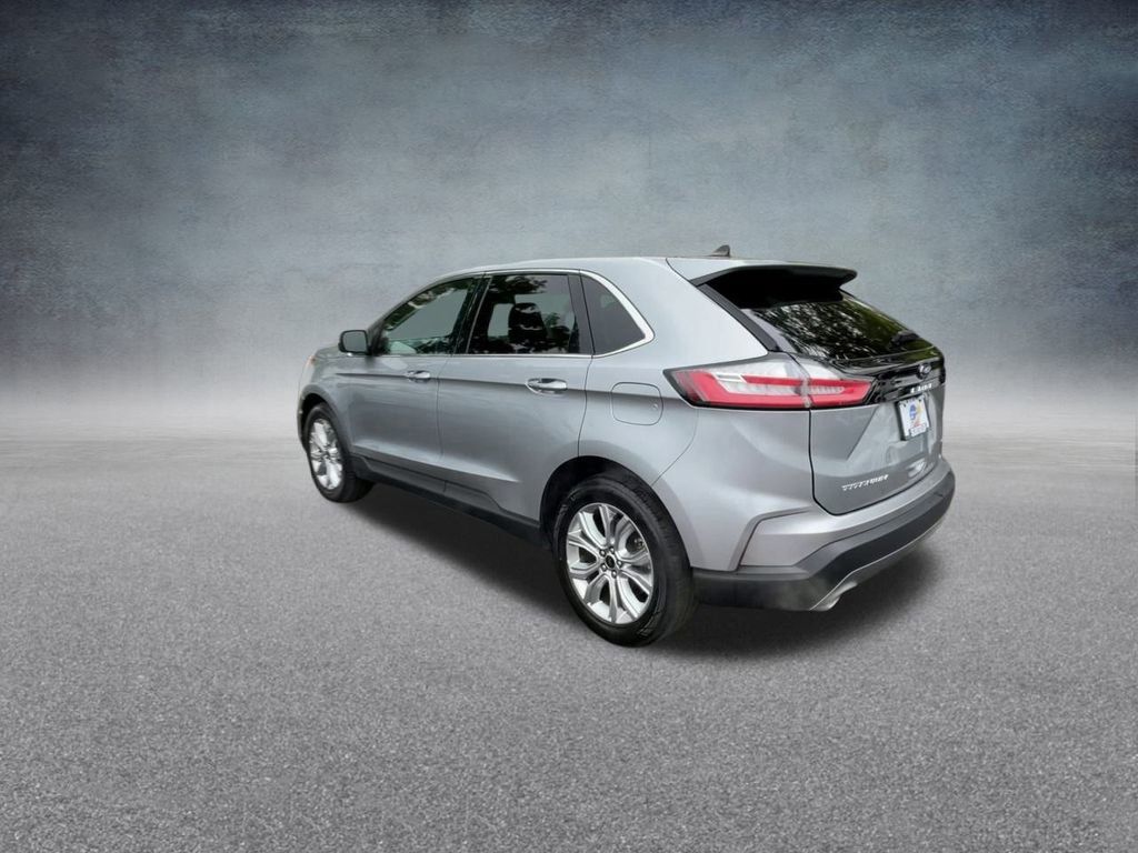 Used 2024 Ford Edge Titanium image 18