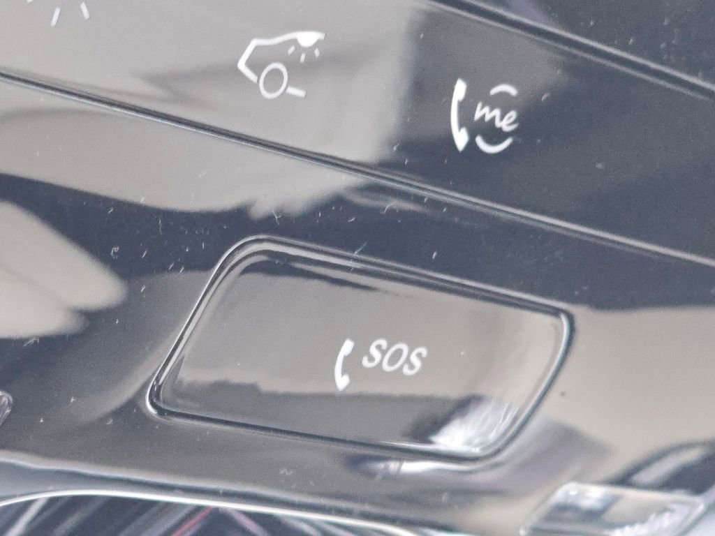 New 2026 Mercedes-Benz GLC 300 4MATIC image 9