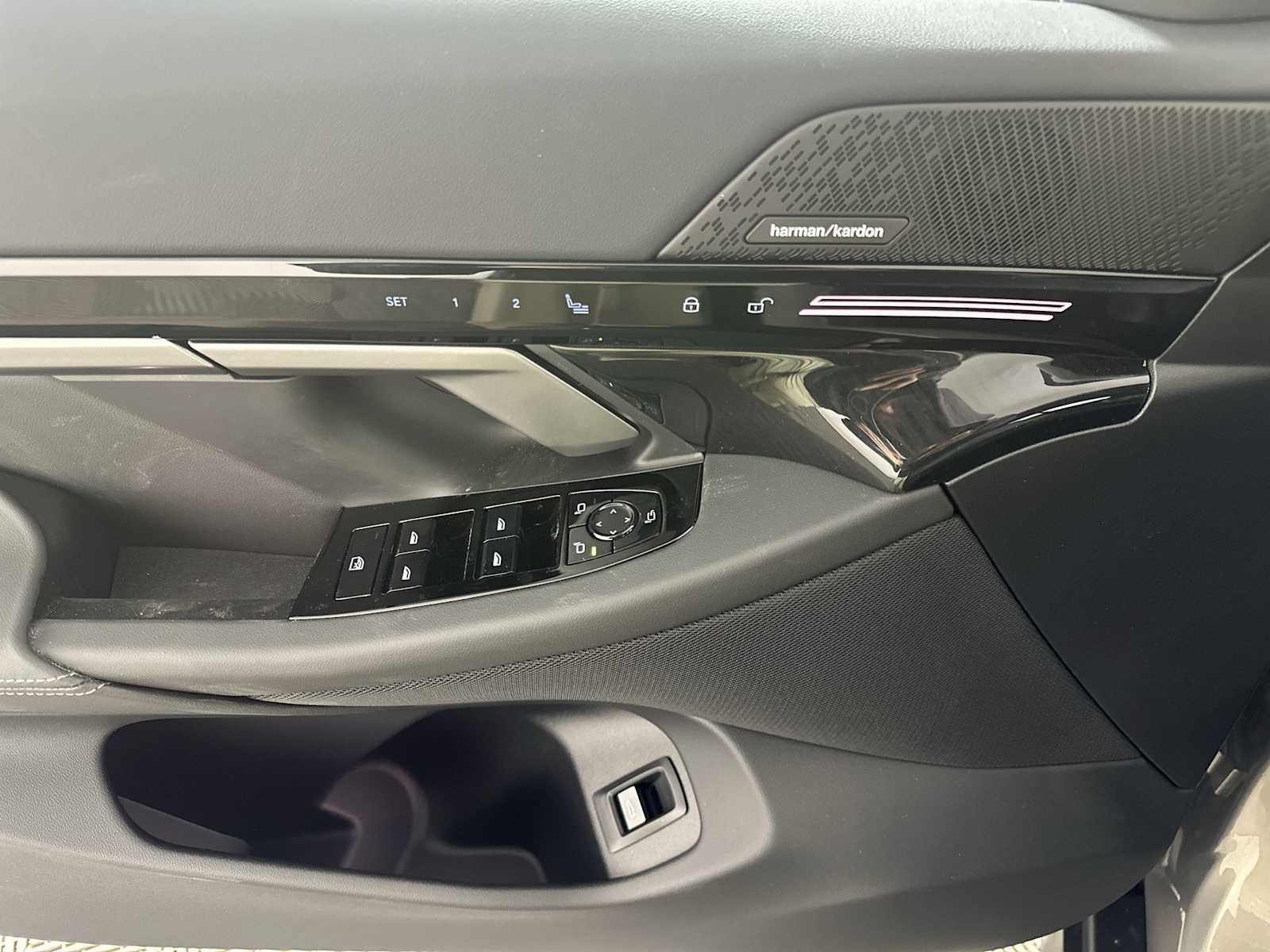 New 2026 BMW 530i xDrive AWD/4WD image 13