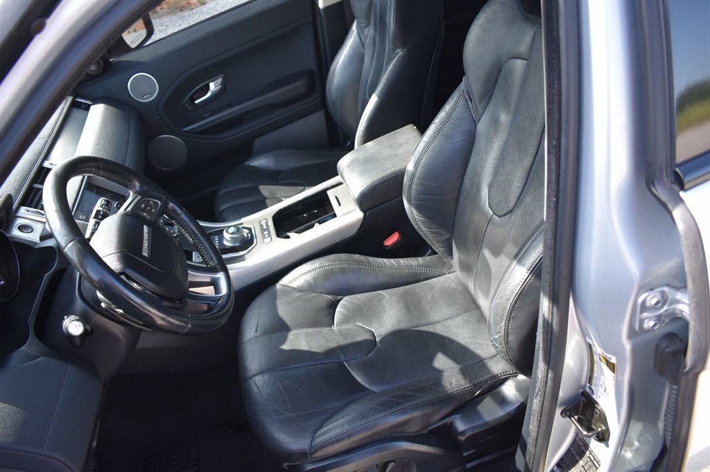 Used 2015 Land Rover Range Rover Evoque Pure Plus image 8