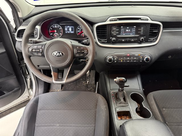 Used 2018 Kia Sorento L FWD image 30