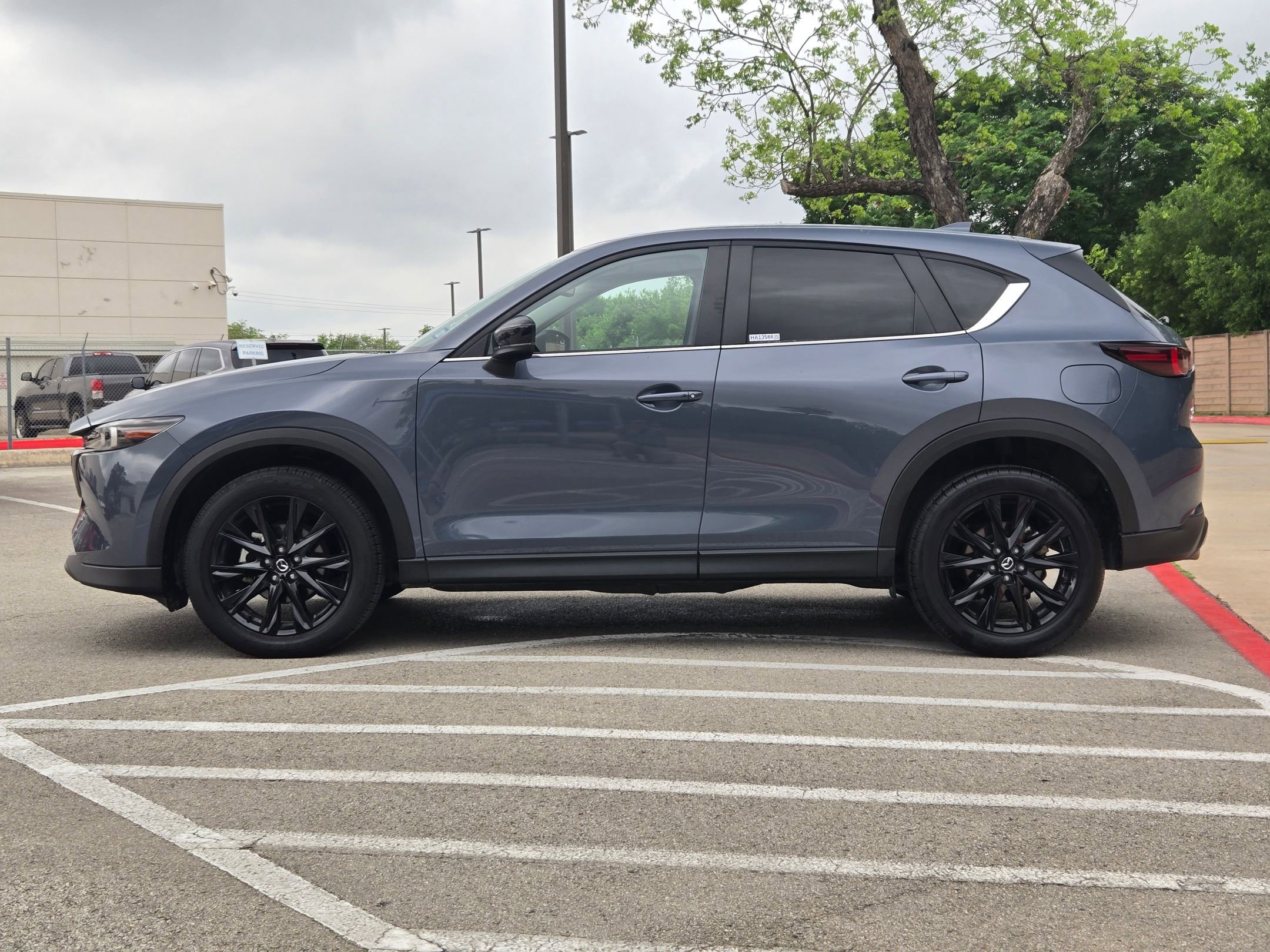 Used 2024 MAZDA CX-5 Carbon Edition AWD/4WD image 6
