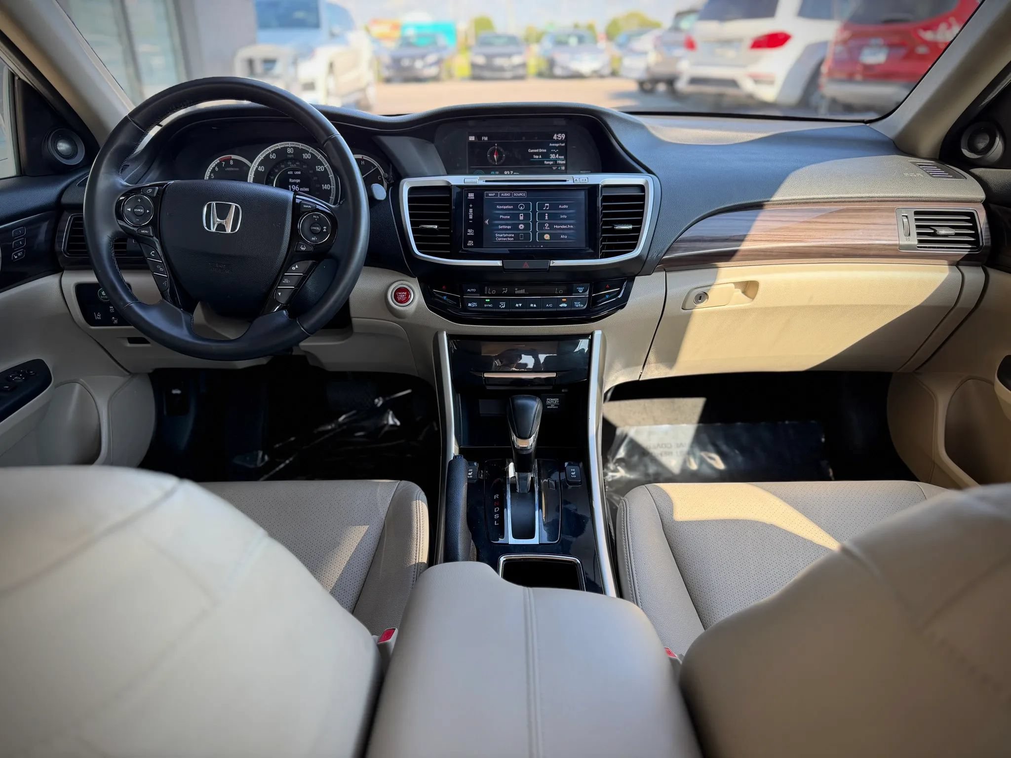 Used 2017 Honda Accord EX-L image 8