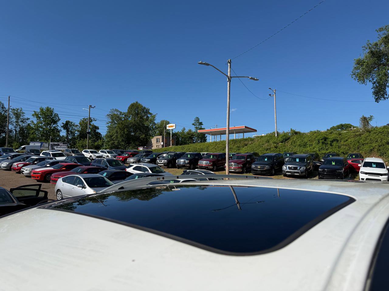 Used 2013 Nissan Pathfinder Platinum w/ Platinum Premium Pkg FWD image 11