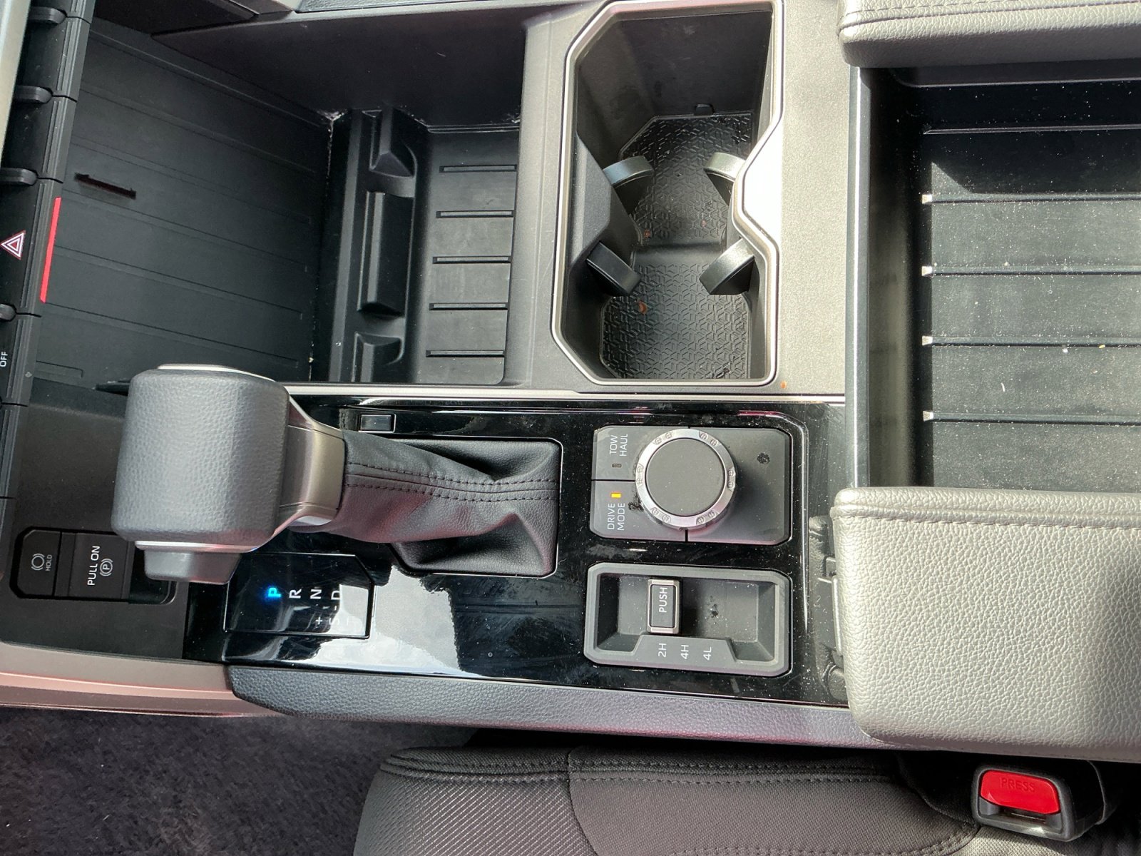 Certified 2025 Toyota Tundra SR5 AWD/4WD image 15