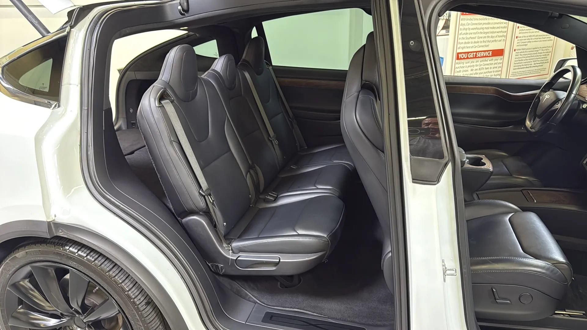 Used 2018 Tesla Model X 75D AWD/4WD image 21