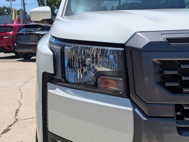 Certified 2025 Nissan Frontier SV w/ SV Convenience Package RWD image 10