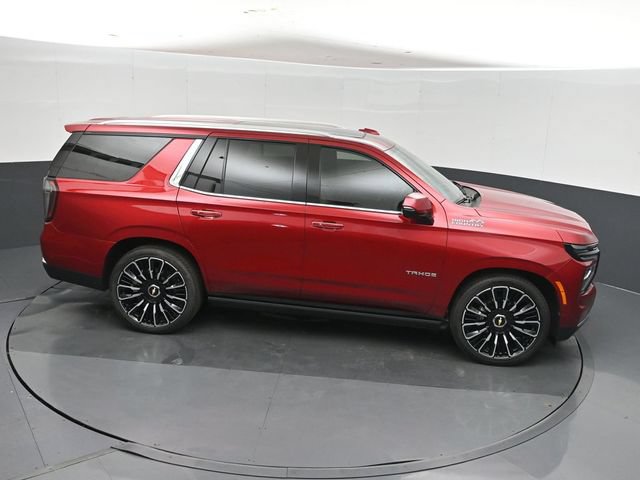 Used 2025 Chevrolet Tahoe High Country AWD/4WD image 33