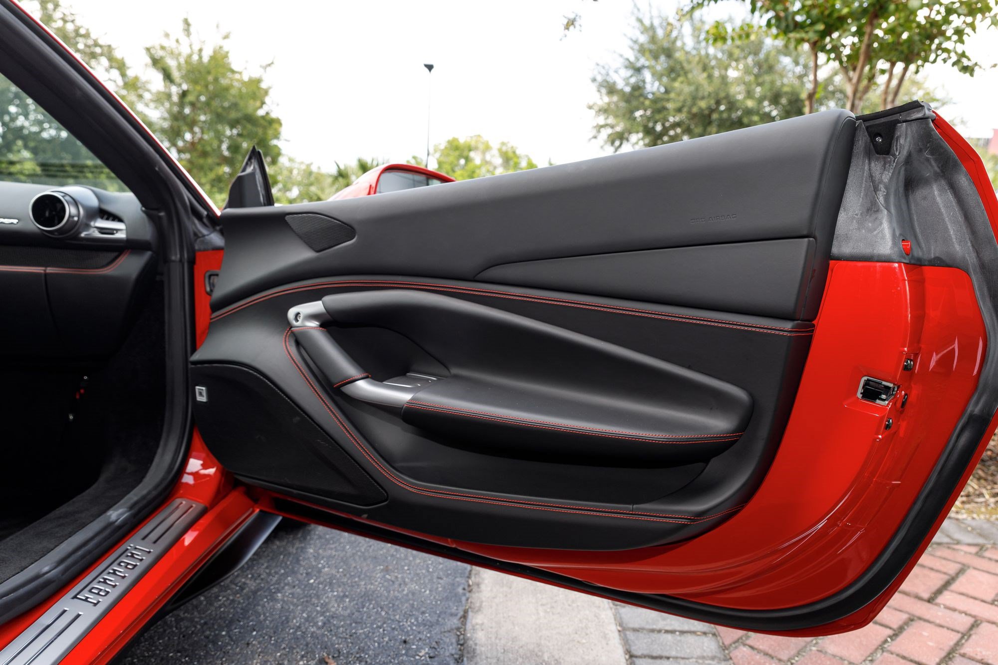 Used 2021 Ferrari F8 Tributo RWD image 14