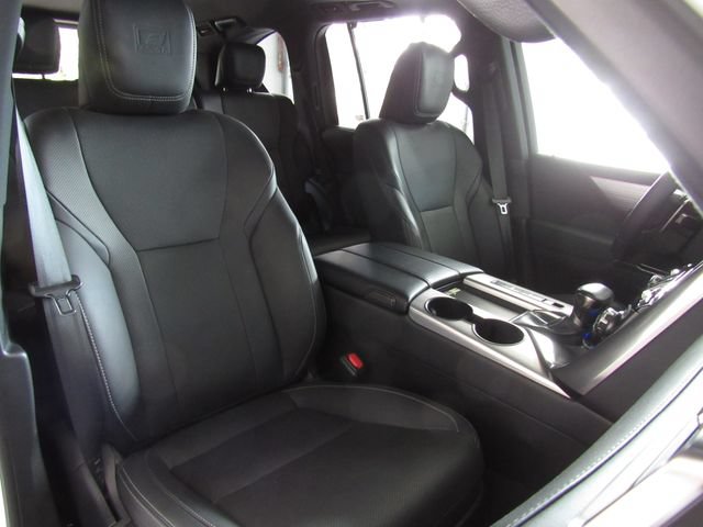 Used 2023 Lexus LX 600 F Sport AWD/4WD image 20
