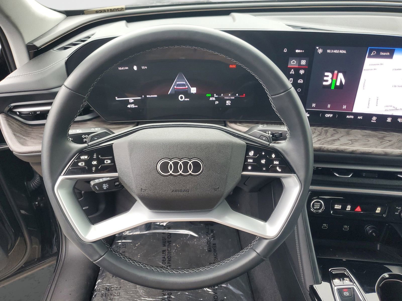 Used 2025 Audi Q5 Premium w/ Convenience Package image 23