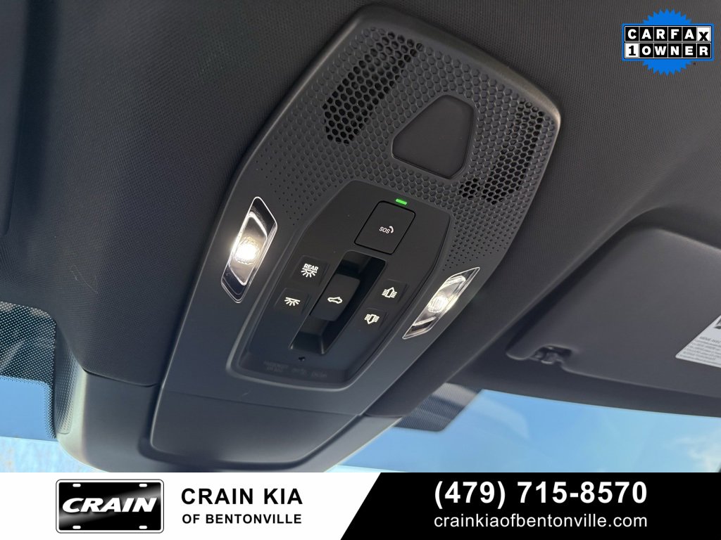 Used 2024 Porsche Macan 4 Electric image 19