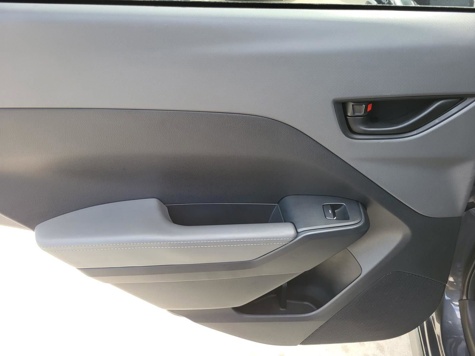 Certified 2025 Subaru Crosstrek 2.0i Premium image 11