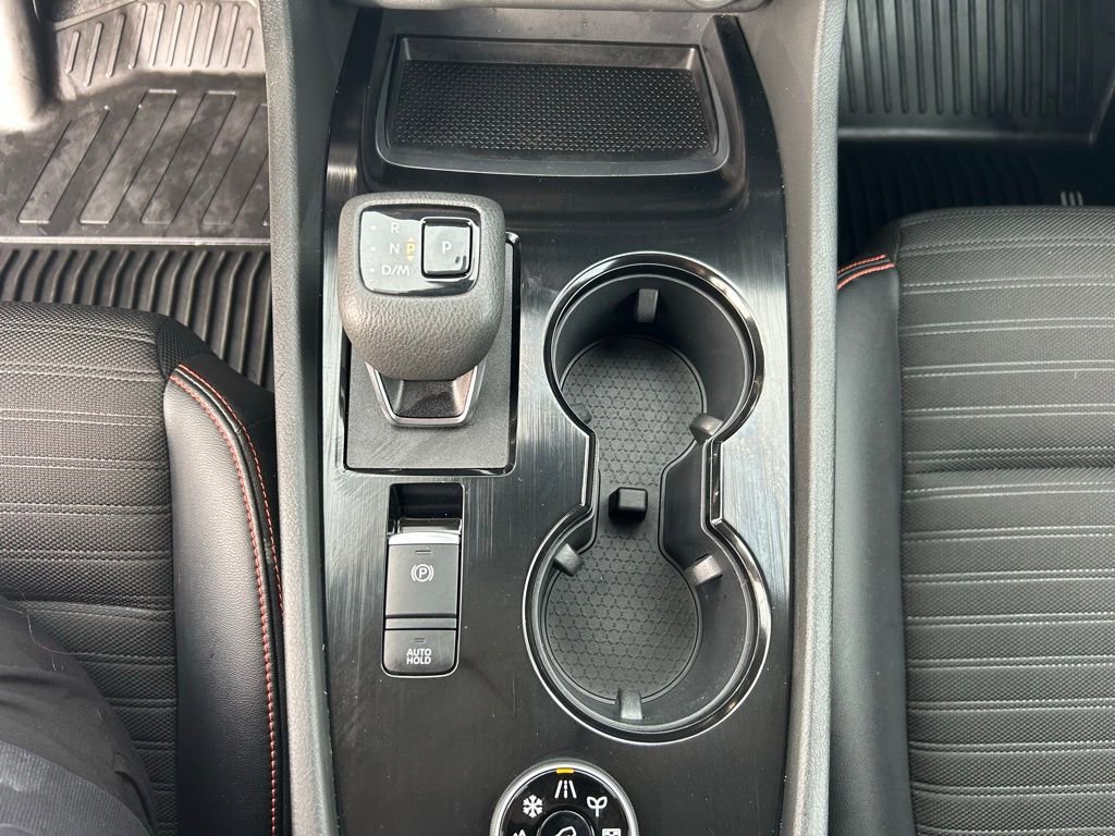 Used 2025 Nissan Rogue SV image 21